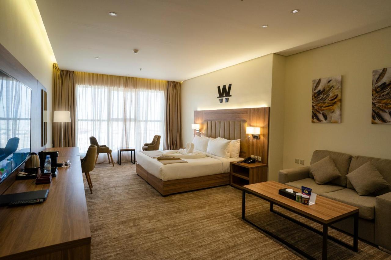 Hotel W
